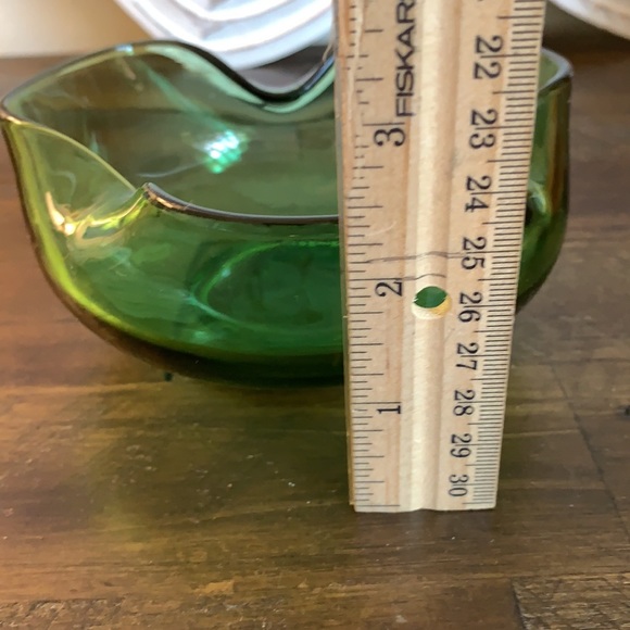 🦚VINTAGE GREEN DISH🦚 - Picture 8 of 8